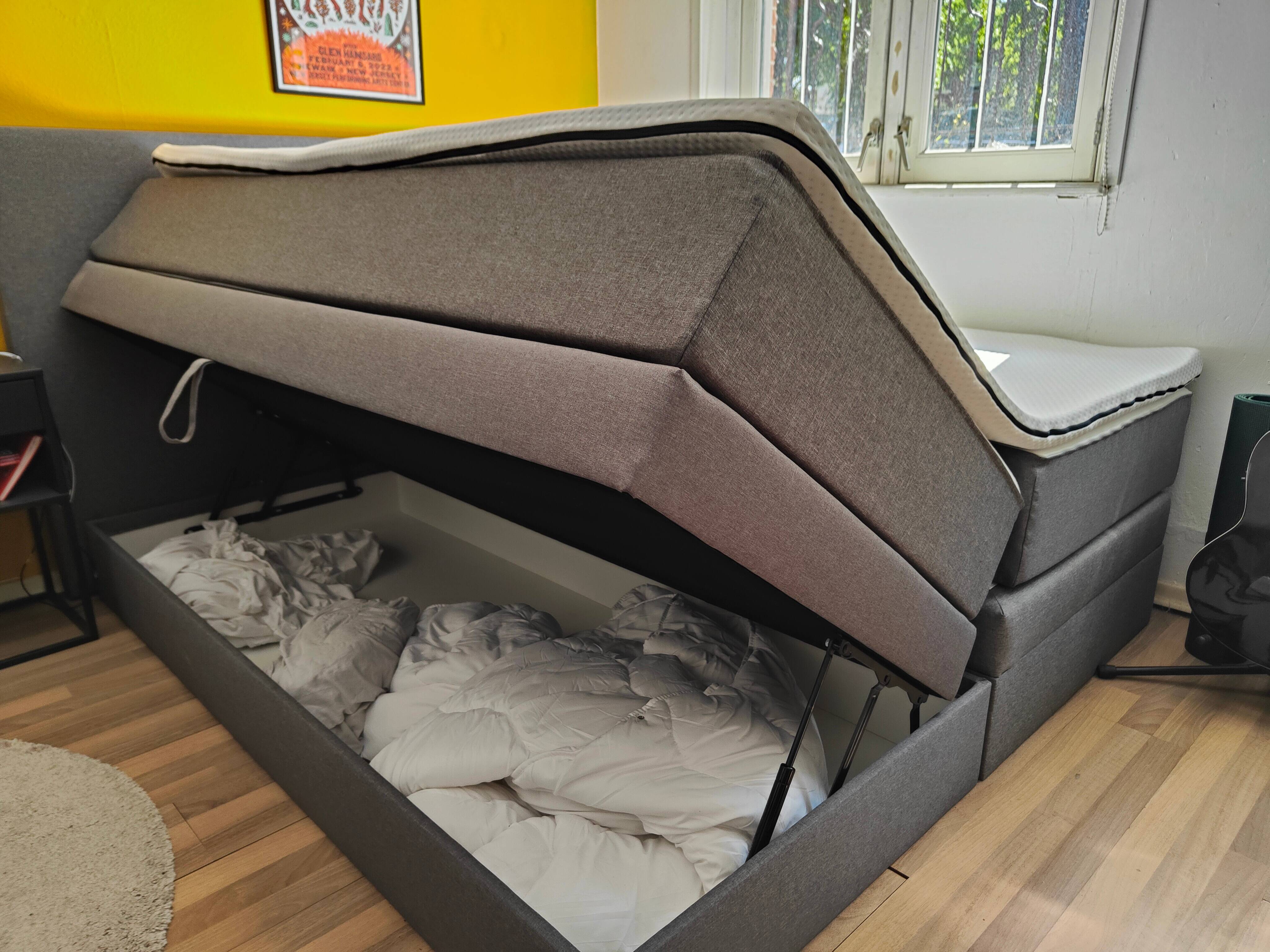 Emma Premium Stauraum Boxspringbett im kleinen Zimmer